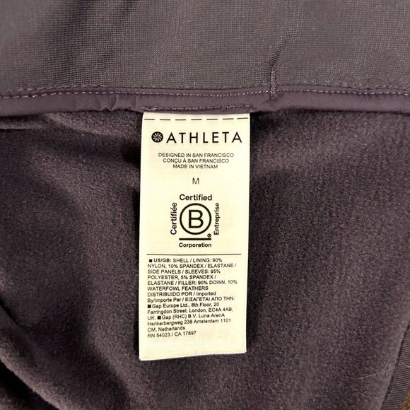 Athleta Inlet Jacket Nightfall Purple Size Medium Hood Insulated Puffer Stretch - Picture 10 of 12